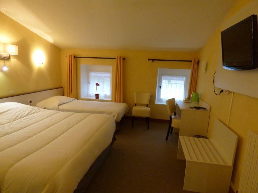 Hotel Du Centre Pierrelatte Zewnętrze zdjęcie